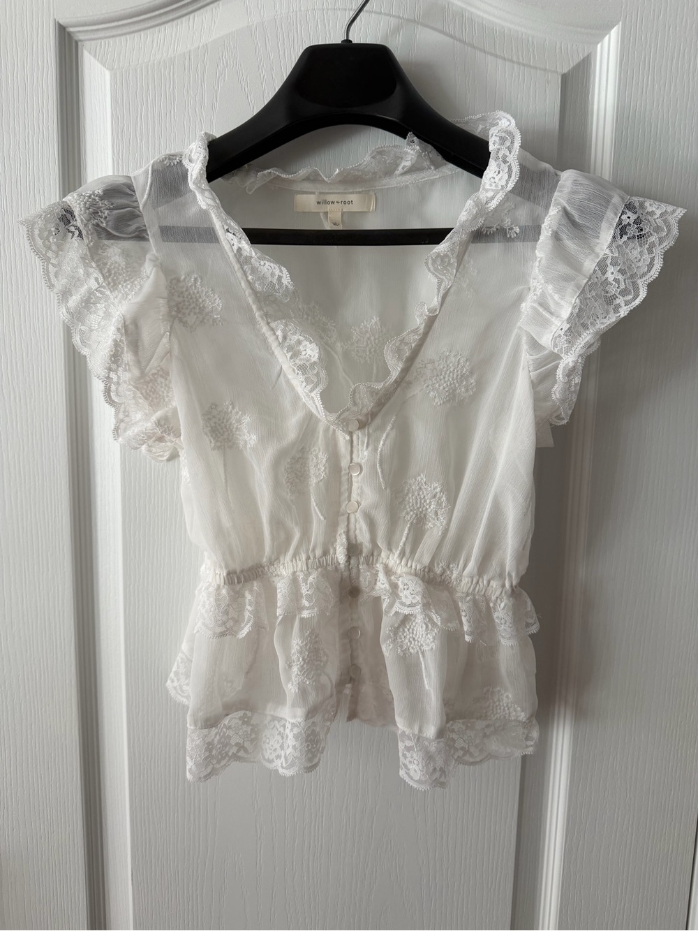 Willow & root White Lace-Trim Peplum Blouse